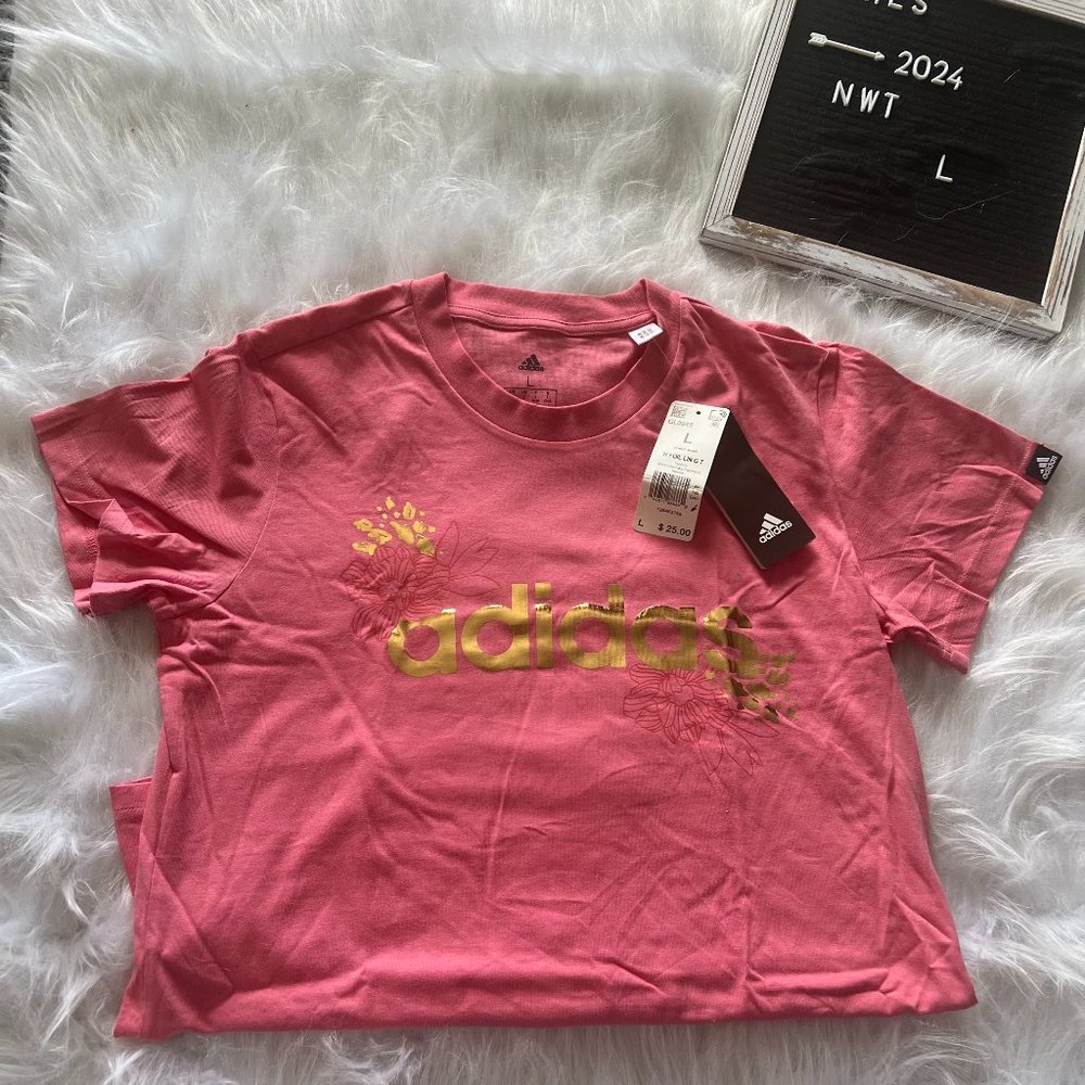 Woman's Adidas T-Shirt NWT